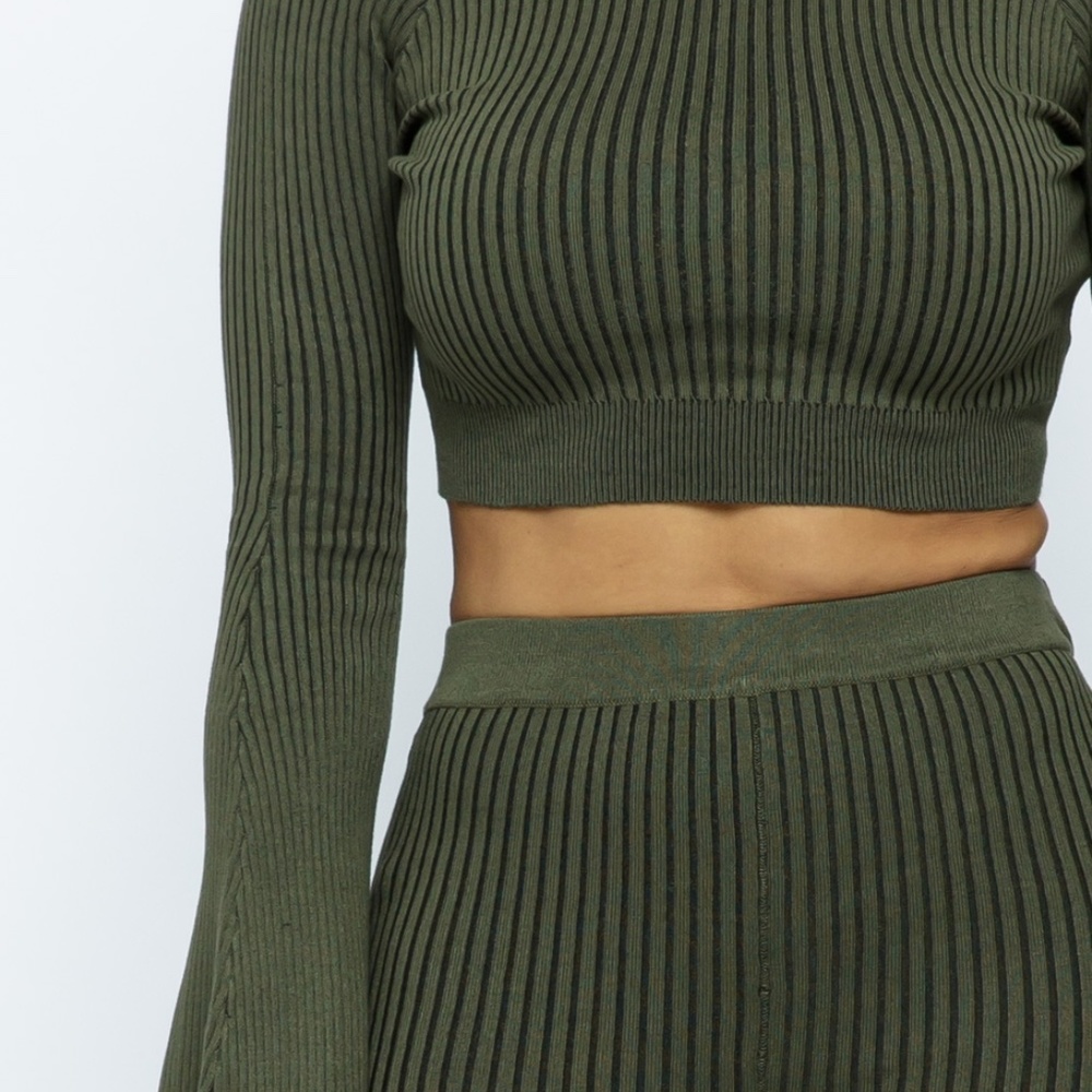 Jade Ribbed Two Piece - Picture 3 of 3